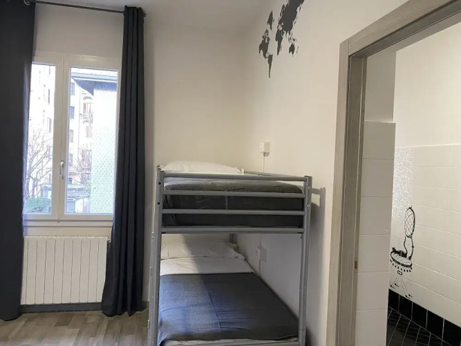 Newtown Hotel - Hostel