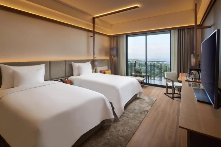 Standard Twin room with balcony