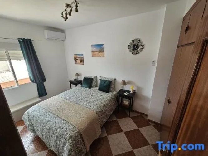 3 Bedrooms Apartment with balcony