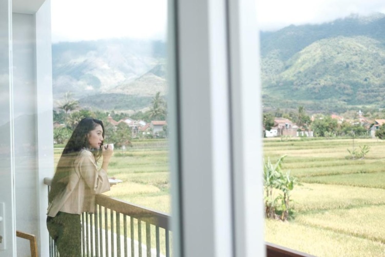 Standard Twin room with mountain view