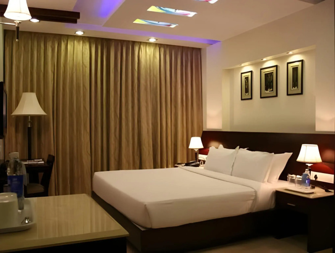 Hotel Abhimaani Vasathi
