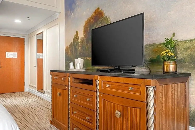 Superior Quadruple room