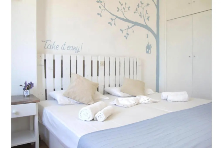 Livadia Seaside Studios 8