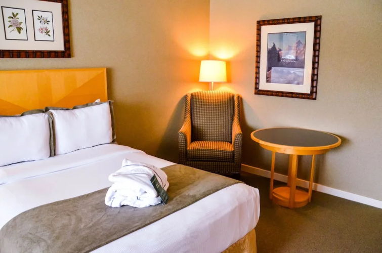 Kingbridge Conference Centre & Hotel