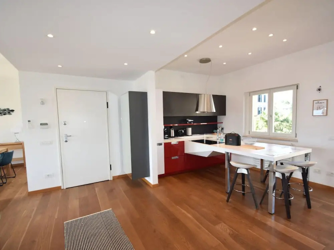 Apartment in a Prime Location on Lake Maggiore