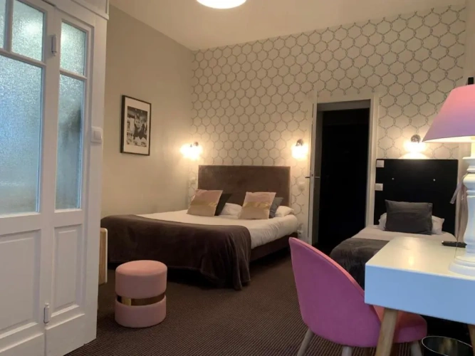 Standard Double room with view
