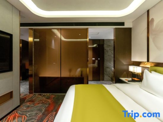 Premier Suite