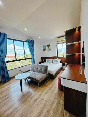 Deluxe Apartment