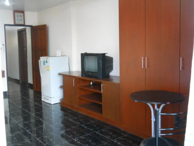 B-13 Motel