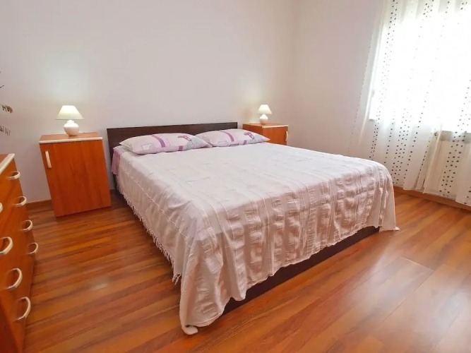 Apartment 1413