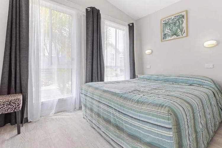2 Bedrooms Villa
