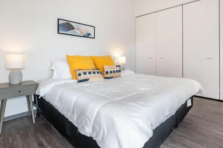 New & Modern  Lux City Escape