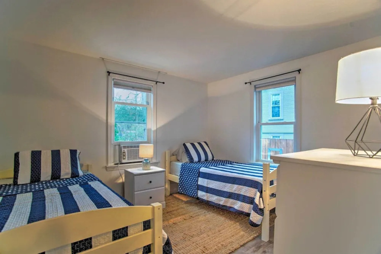 Cape Cod Escape ~ 2 Mi To Beaches & Dining!