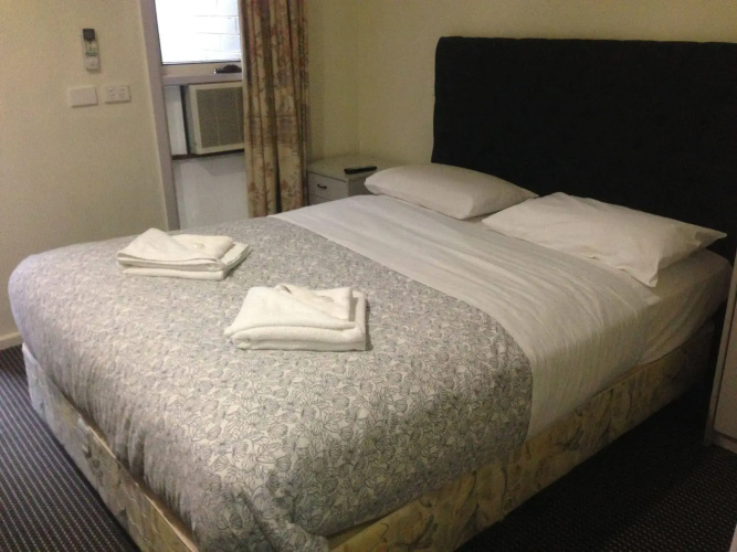 Evancourt Motel