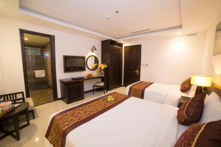 Edele Hotel