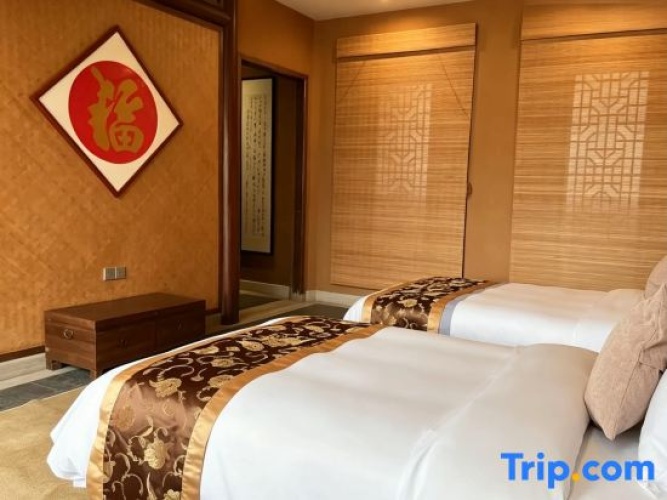 Twin Suite