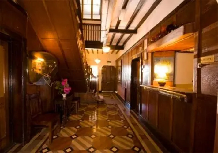 Coolcower House