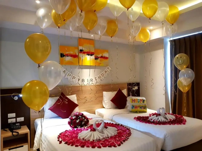 Deluxe Twin room with balcony