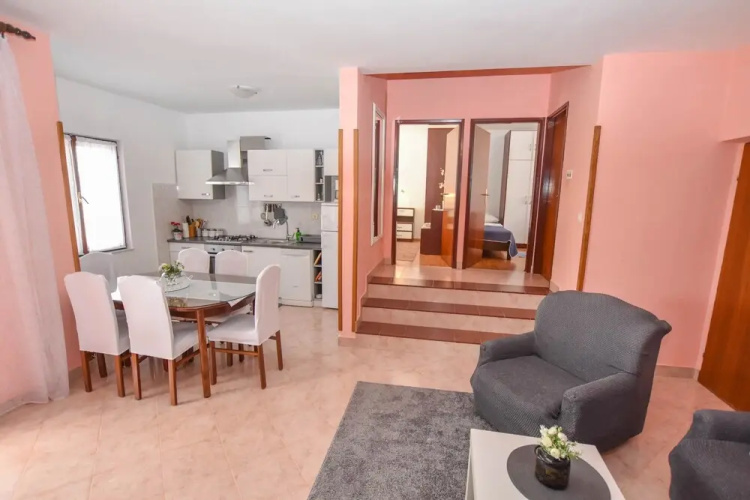 Apartments Tim