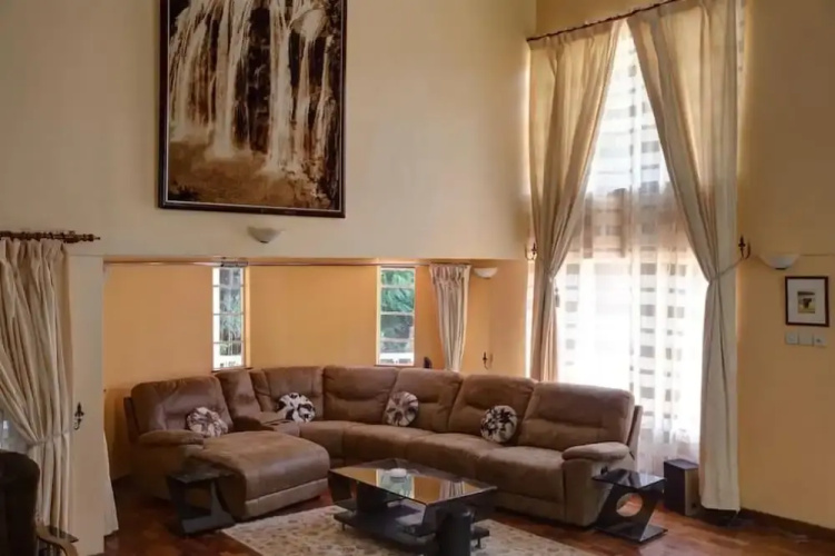 Adies Garden Suites