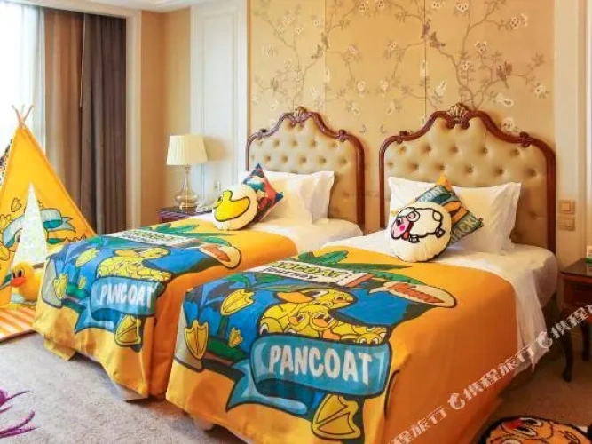 Standard Family room