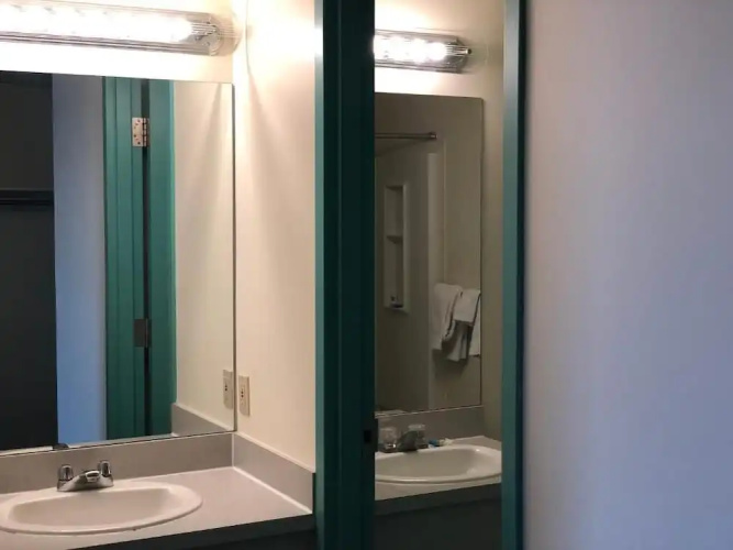 Westwind Motor Inn