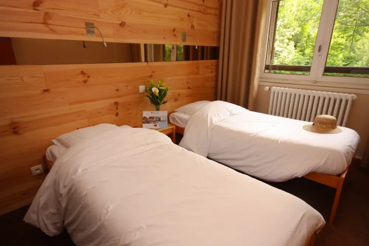 1 Bedroom Economy Double room