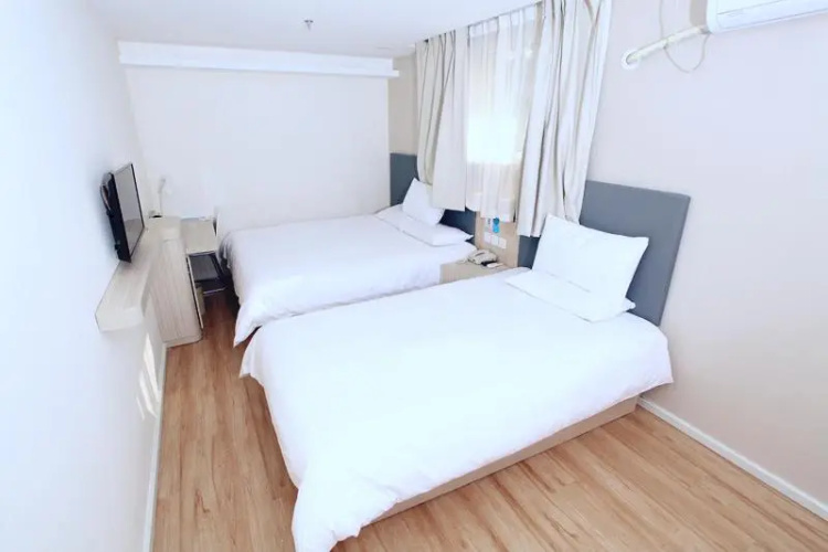 Hanting Hotel (Beijing Dongsi Subway Station)