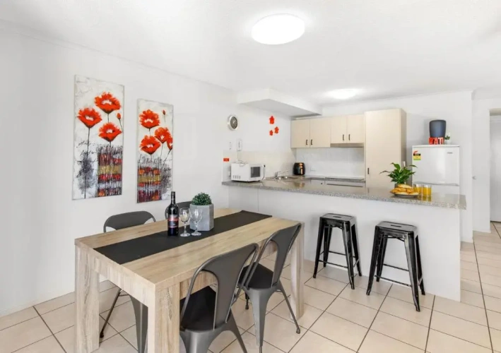 1 Bedroom Apartment