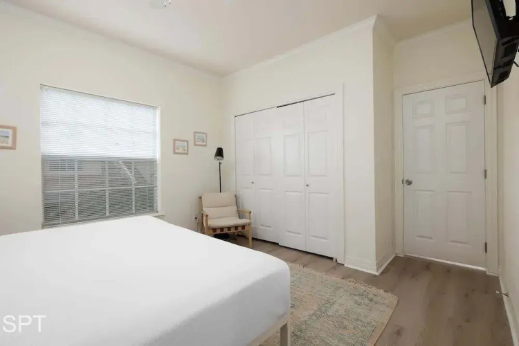 Sea Dancer #10 2 Bedroom Condo by RedAwning