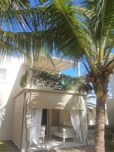 1 Bedroom Deluxe Suite