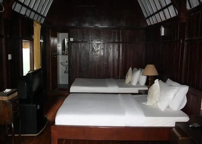Batur Lakeside Huts
