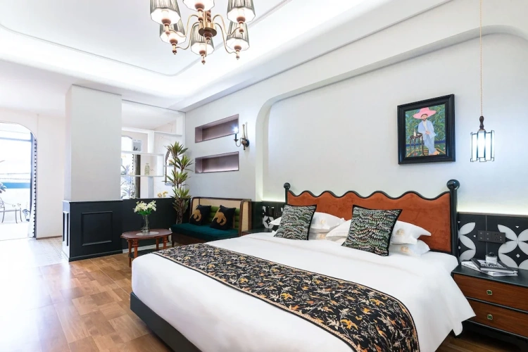 Standard Double room with balcony