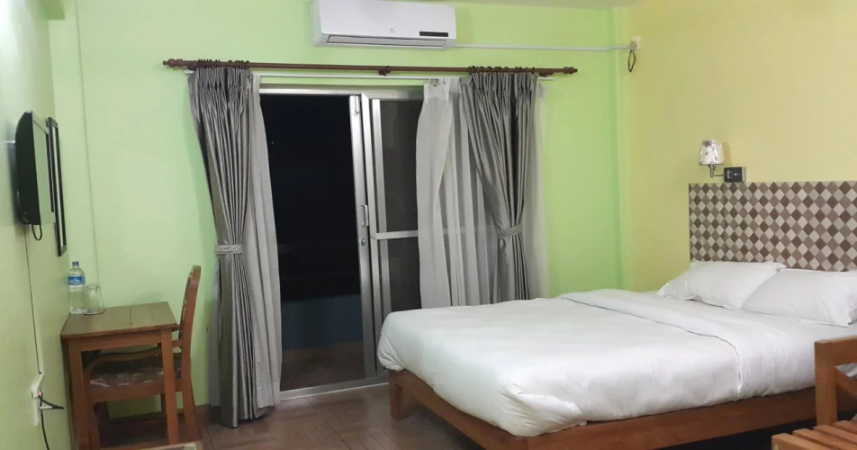 Hotel Bishram