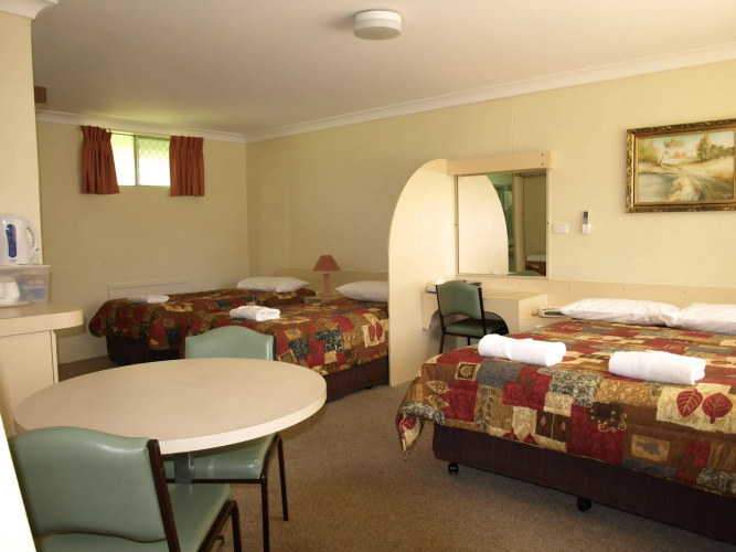 Civic Motor Inn