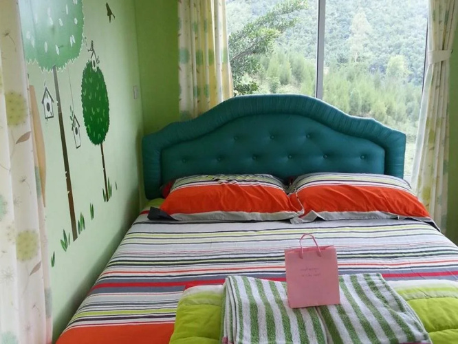 Hi Cube Resort(ไฮ คิวบ์ รีสอร์ท แอท สวนผึ้ง)