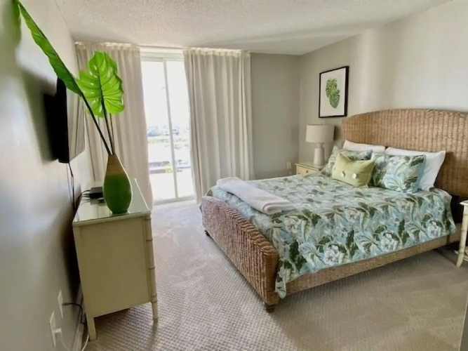 North Hampton 1105 3 Bedroom 3 Bath Ocean View Condo by Redawning