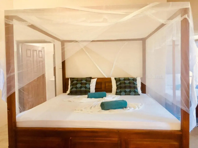 Little Lagoon Hostel