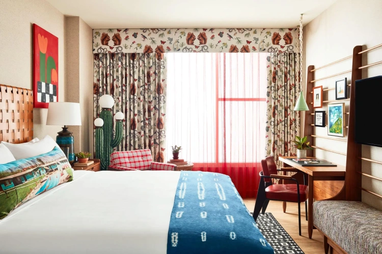 Double Suite
