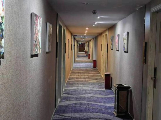 Quanzi Art Inn