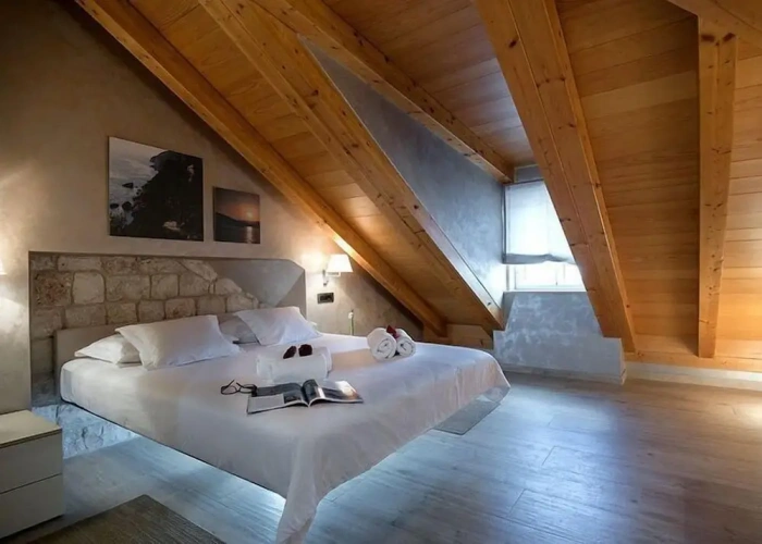 1 Bedroom Apartment with view