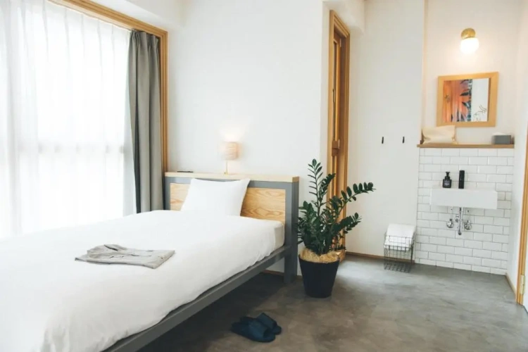 Single room with river view