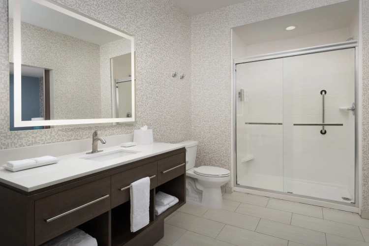 1 Bedroom Double Suite