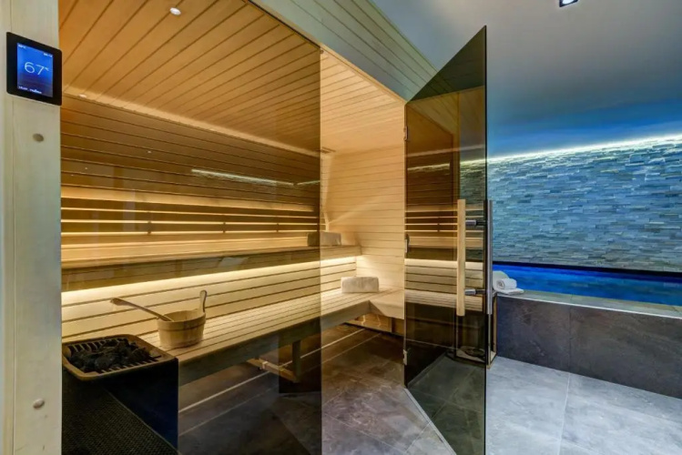 Black Pearl Chalet 5*