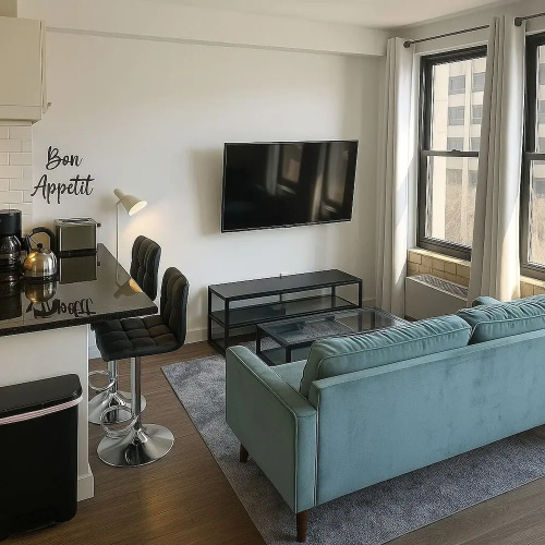 Studio Retreat - Algonquin 9A