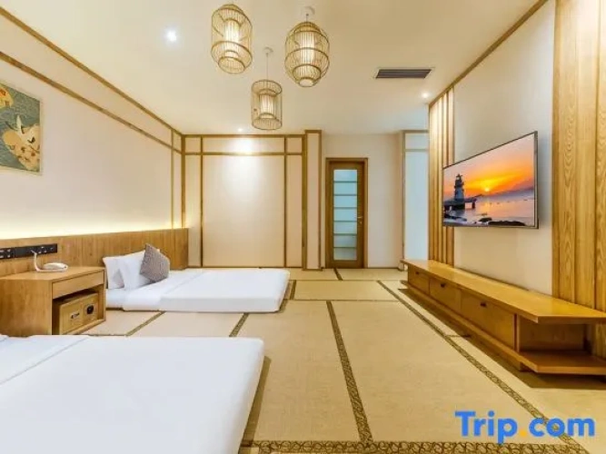 Twin Family Suite
