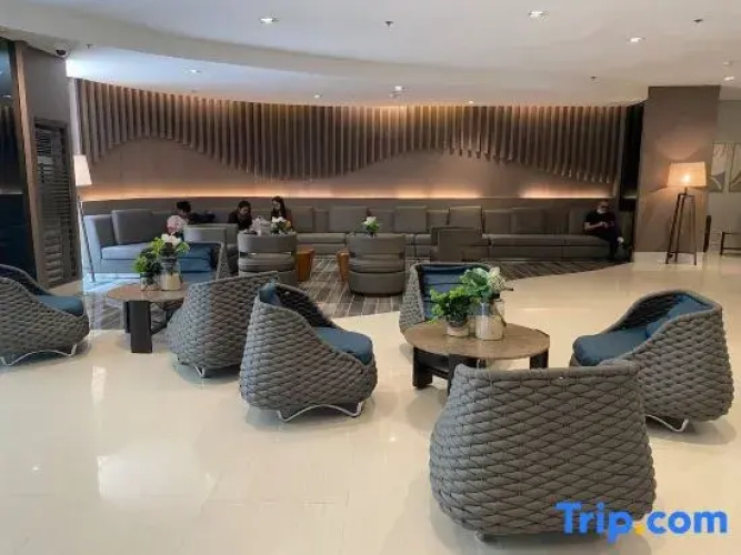 Shore 1 Spacious Smart Home 1003