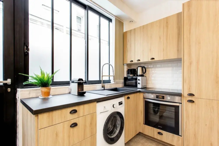 Authentic Apartment - 1br/4p - Bastille/voltaire