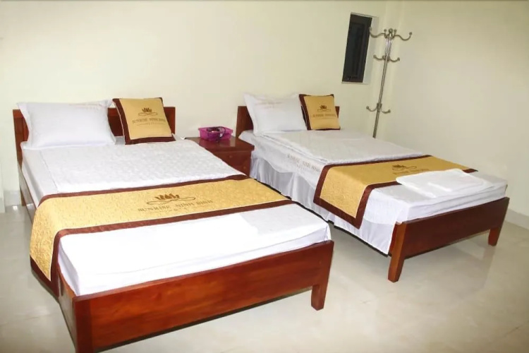 Sunrise Ninh Binh Hotel - Hostel