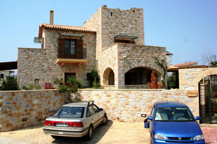 Mani Village Villas